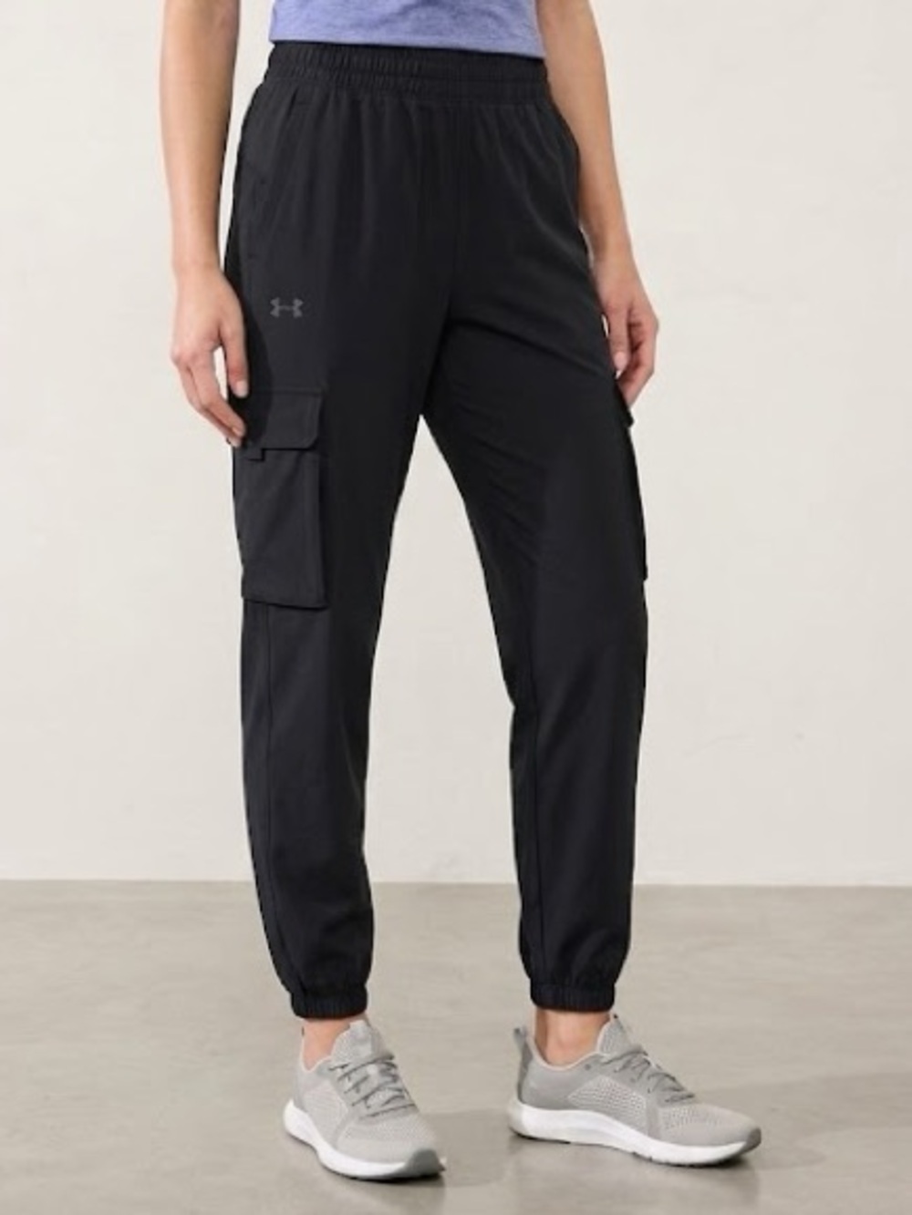 Under Armour Women’s Rush Stretch Woven Cargo Pant Joggers In Size X-Small